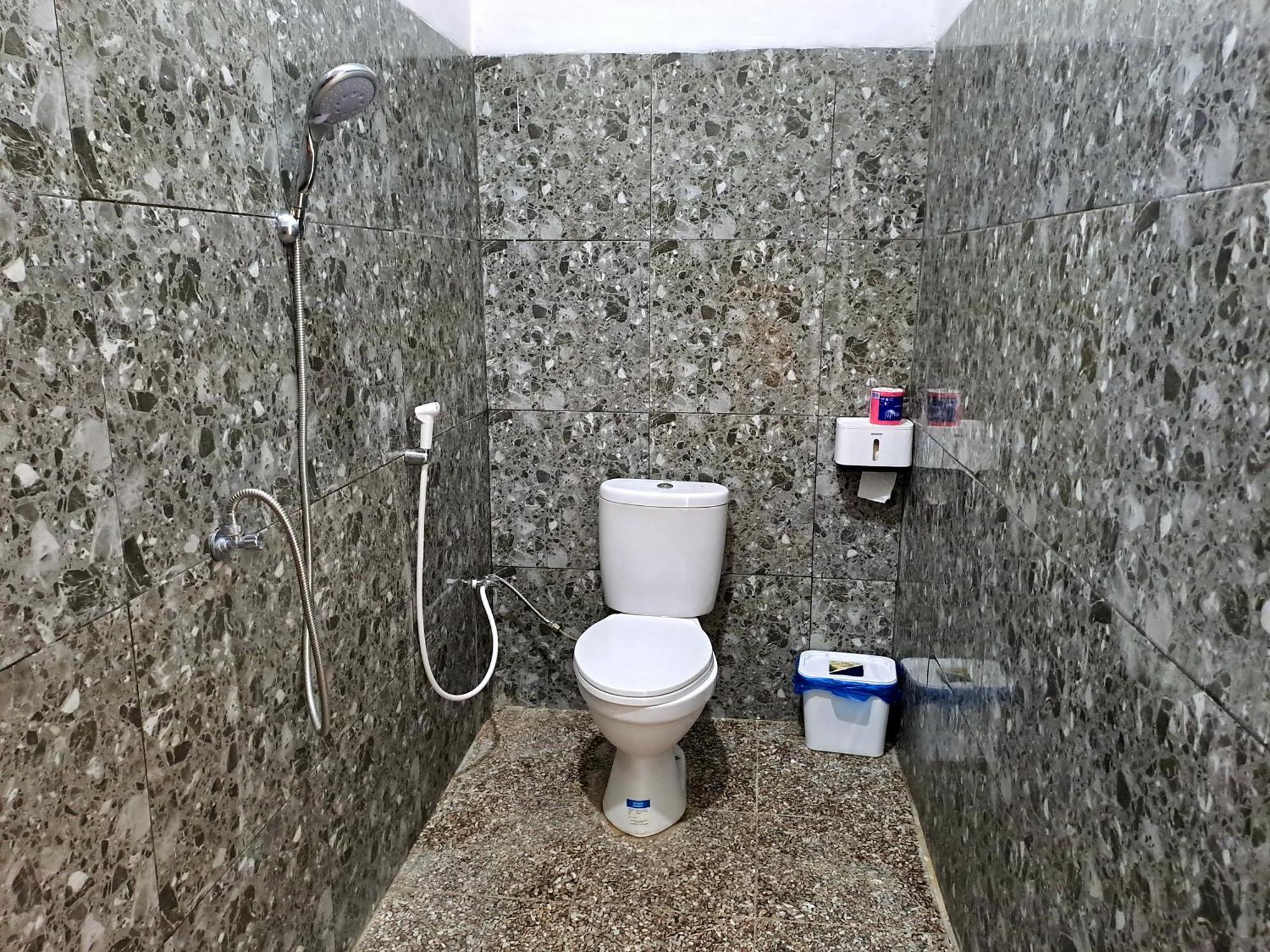 Village Corner Homestay Kuta  Szoba fotó